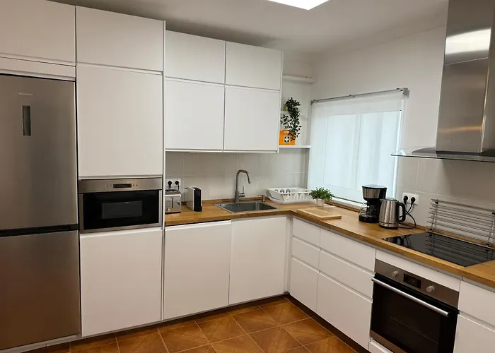 Cabo Sardao Guest House - Rooms